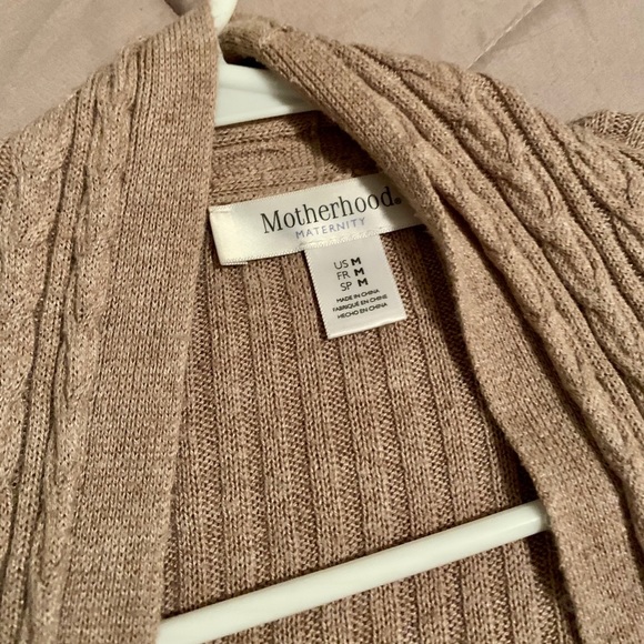 Beautiful cardigan! - Picture 2 of 3